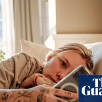 Poor sleep linked to rising cancer risk in under-50s