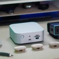 These premium desk accessories completely upgraded my setup [Video]