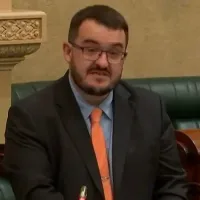 ‘I love migrants’: One Nation MP Jason Virgo breaks down during maiden speech in South Australia parliament