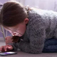 Streeting likens social media to tobacco as pressure grows for under-16s ban