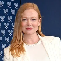 Casting News: Sarah Snook Leads The Birds Remake, More Baywatch Alums Join Fox's Reboot, And More