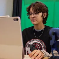 How students and teachers are using iPad to save an endangered language