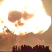 Blue Origin's New Glenn Rocket Explodes on Launchpad